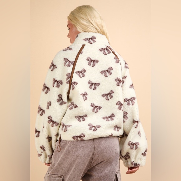 New In Bow Sherpa plus size 1X NWT coquette. CLEARANCE - Picture 2 of 2